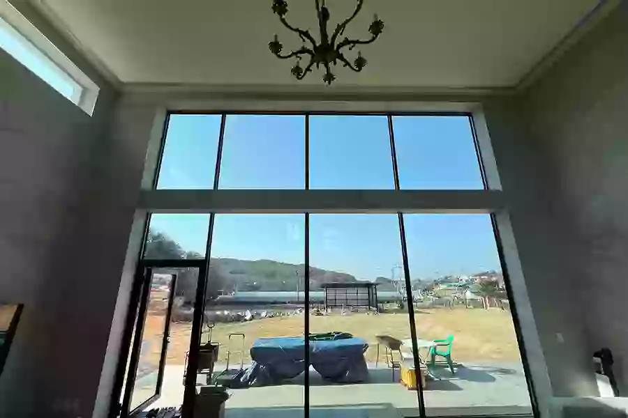 안양 단독주택 거실 유리단열필름 시공 완료 후
